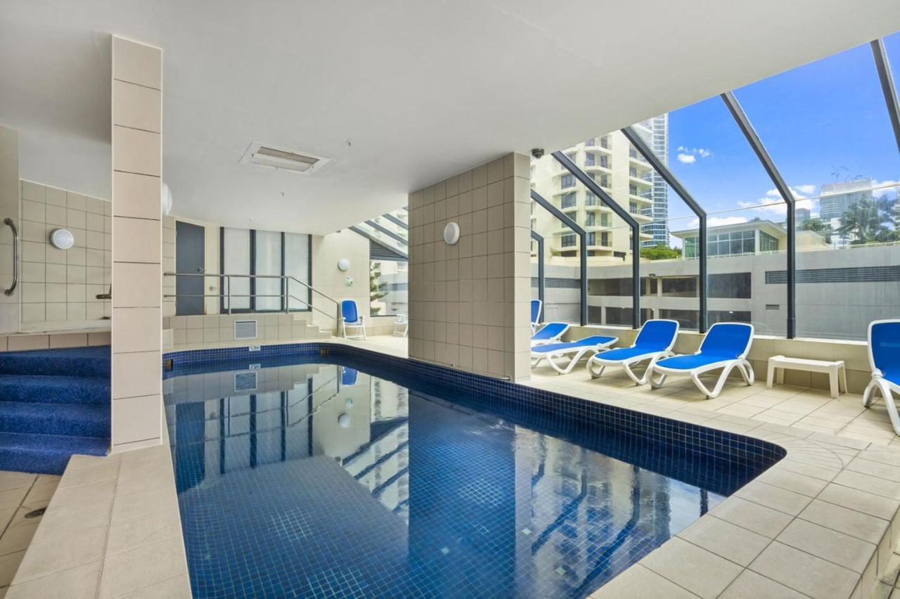 Beachside Apartment In The Heart Of Surfers Paradise - Free Parking Gold Coast Luaran gambar