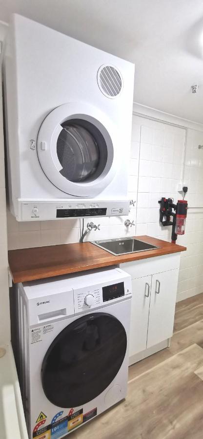 Beachside Apartment In The Heart Of Surfers Paradise - Free Parking Gold Coast Luaran gambar