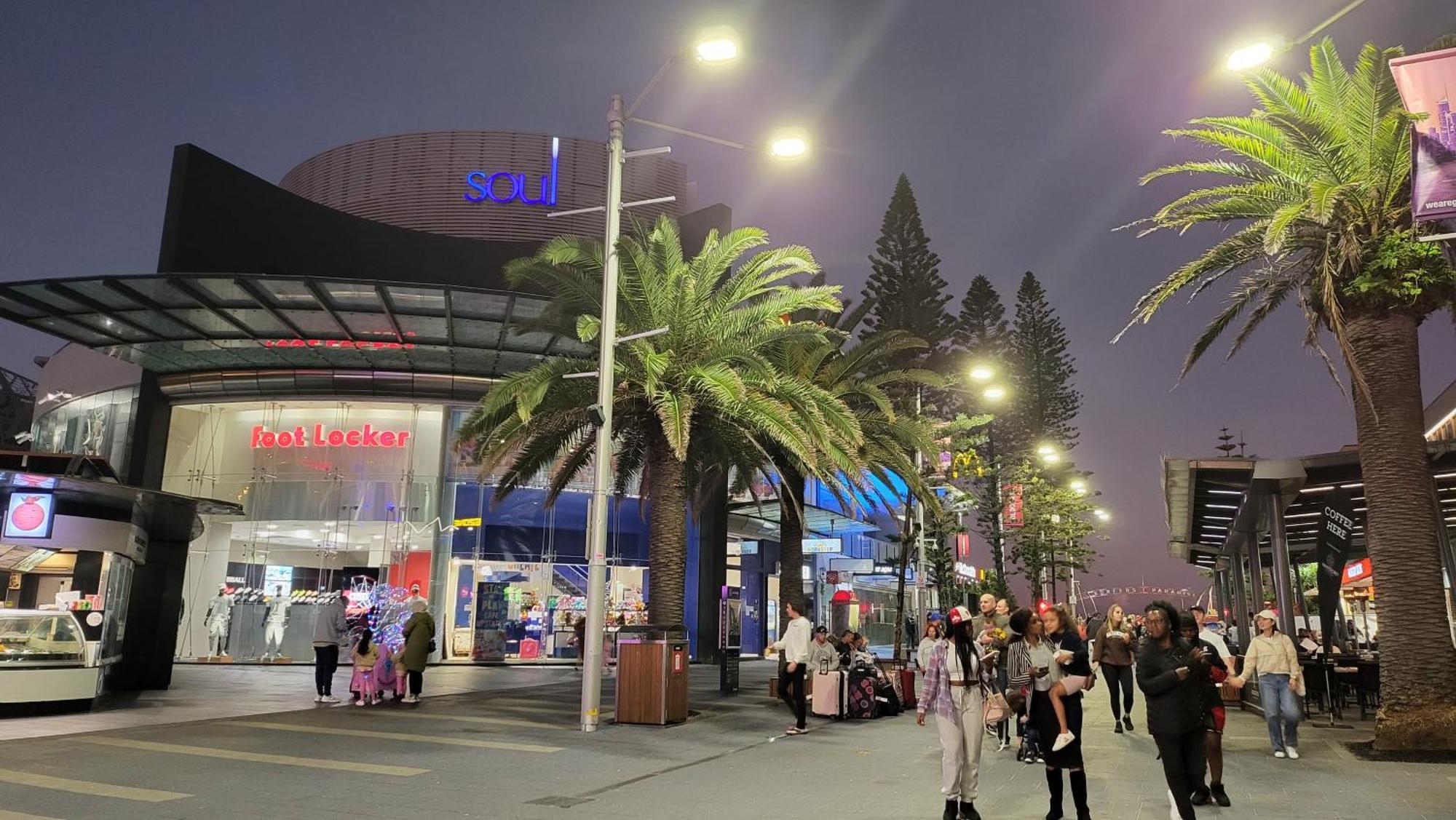 Beachside Apartment In The Heart Of Surfers Paradise - Free Parking Gold Coast Luaran gambar