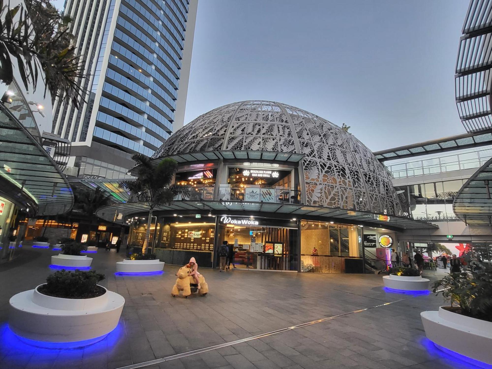 Beachside Apartment In The Heart Of Surfers Paradise - Free Parking Gold Coast Luaran gambar